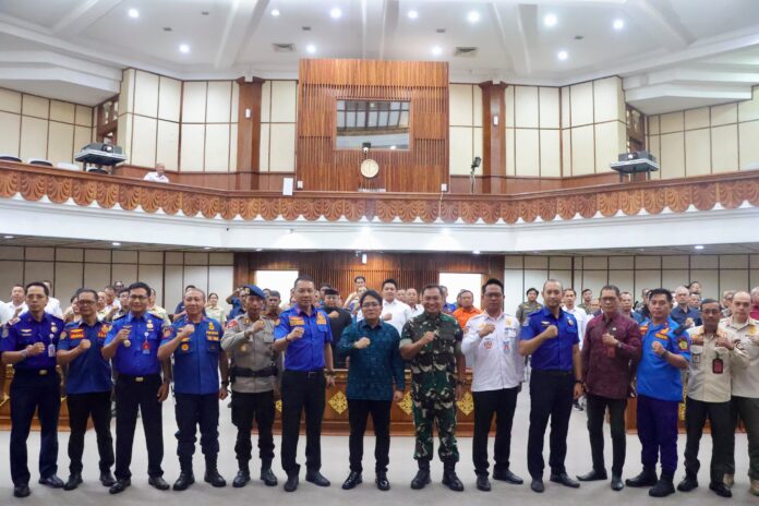 jamin-keselamatan-wisatawan-dan-aset-vital-bali-susun-sop-penanganan-kebakaran-lintas-sektor